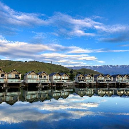 Marsden Lake Resort Central Otago Cromwell Exteriör bild The Jack's Point clubhouse