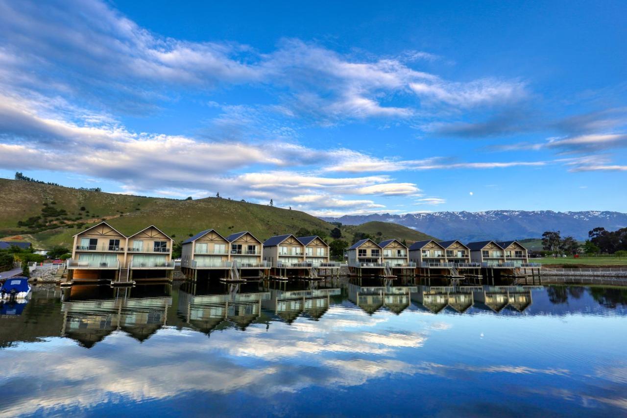 Marsden Lake Resort Central Otago Cromwell Exteriör bild The Jack's Point clubhouse